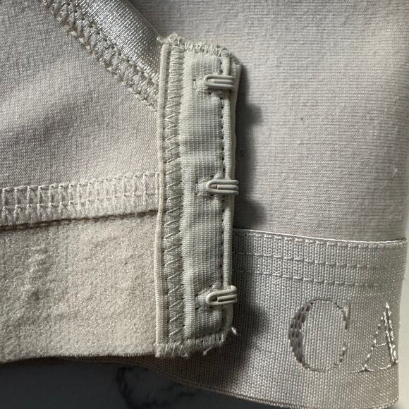 Cacique Bra Size 46C - Picture 6 of 6